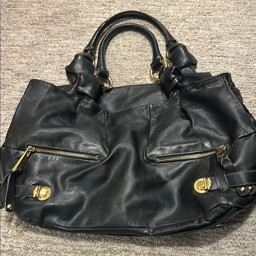 Elegant Black Leather Handbag